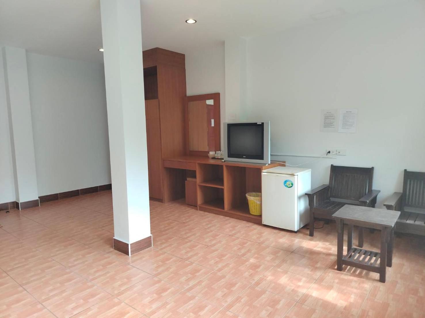 N.D.Hotel 란타섬 외부 사진