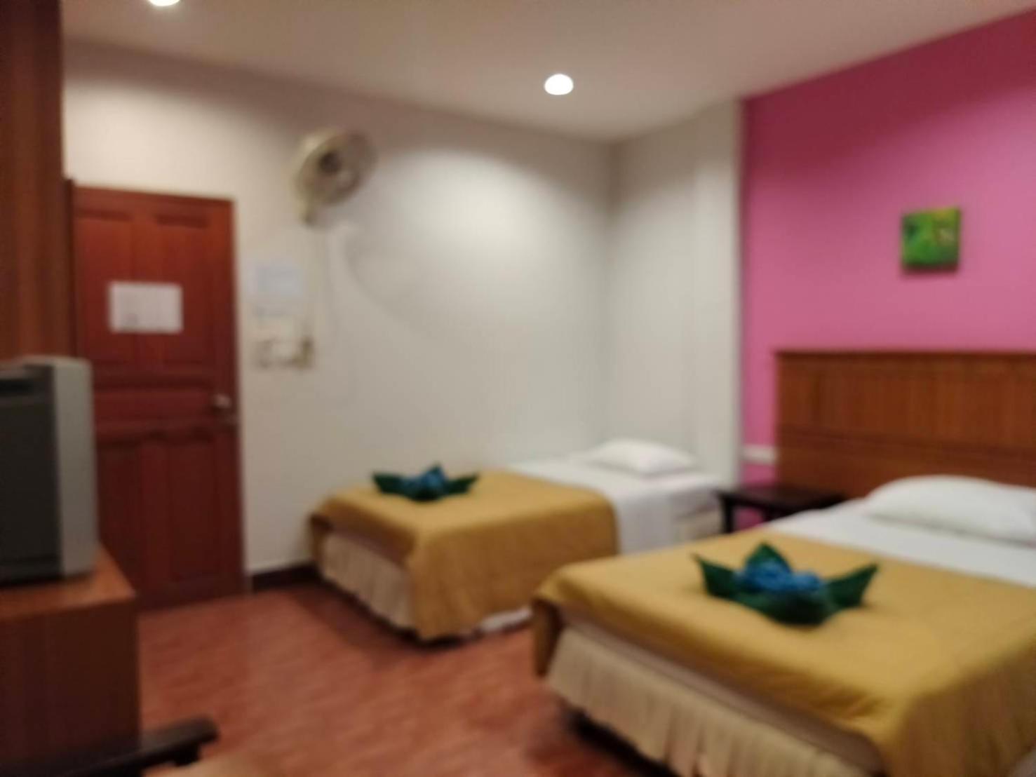 N.D.Hotel 란타섬 외부 사진