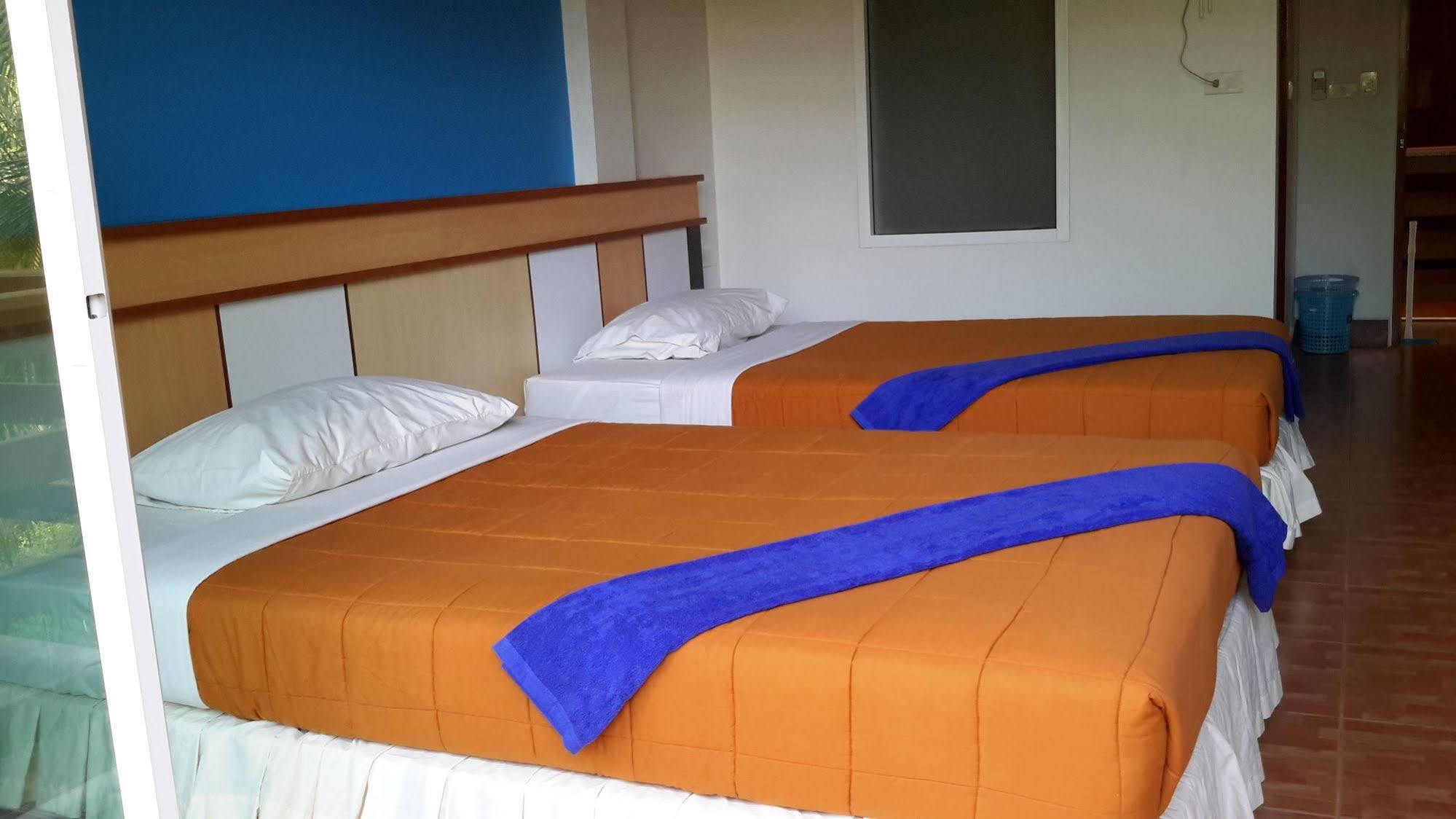 N.D.Hotel 란타섬 외부 사진