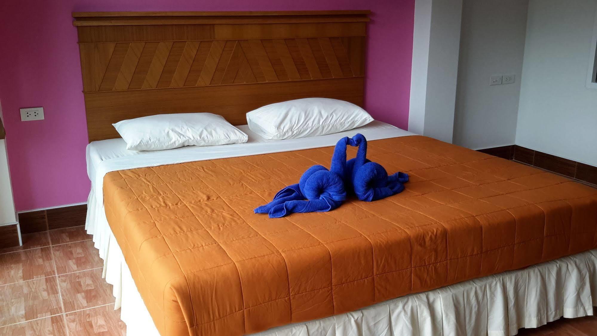 N.D.Hotel 란타섬 외부 사진
