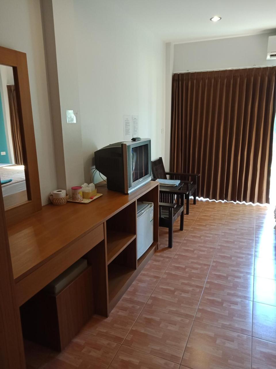N.D.Hotel 란타섬 외부 사진
